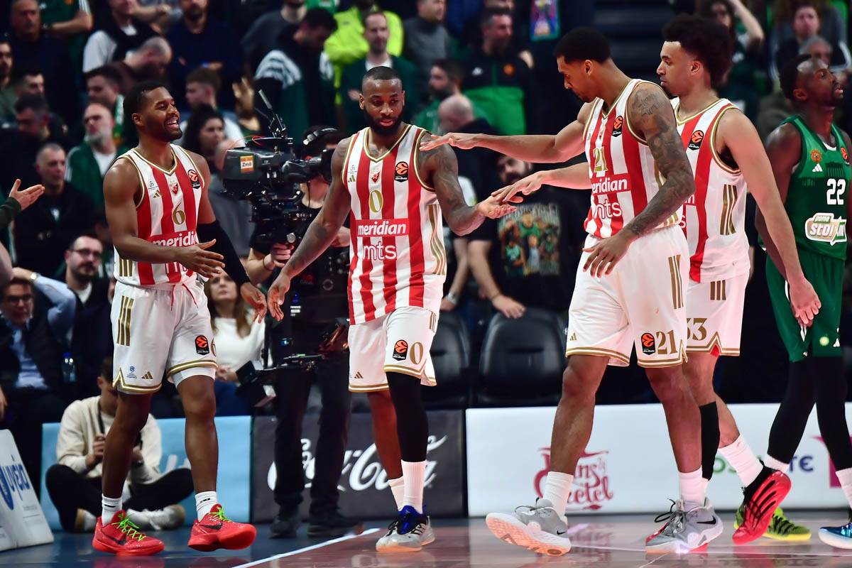 Crvena Zvezda - Panatinaikos (10).jpg