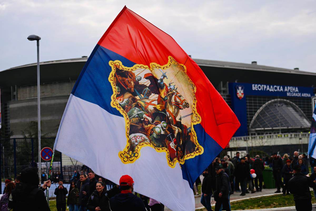 Velika gužva pred skup u Areni (13).jpg