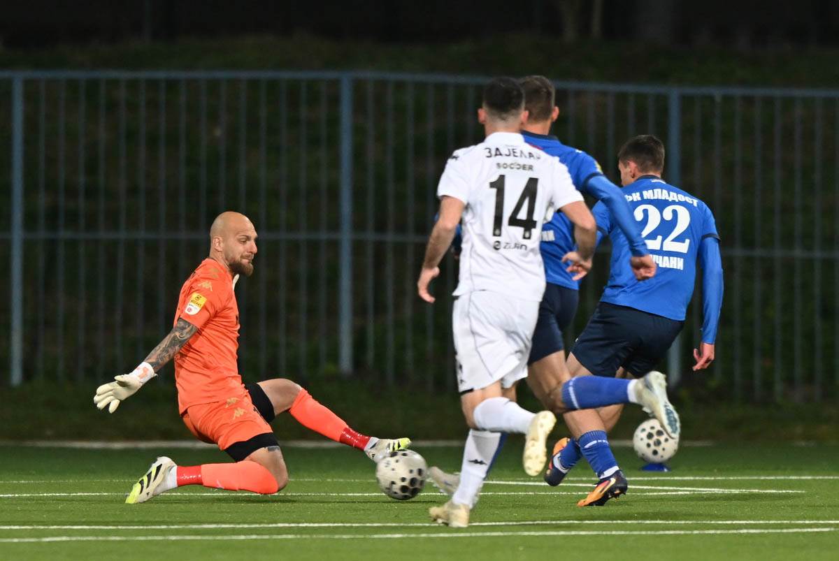 Partizan - Mladost Lučani (4).jpg