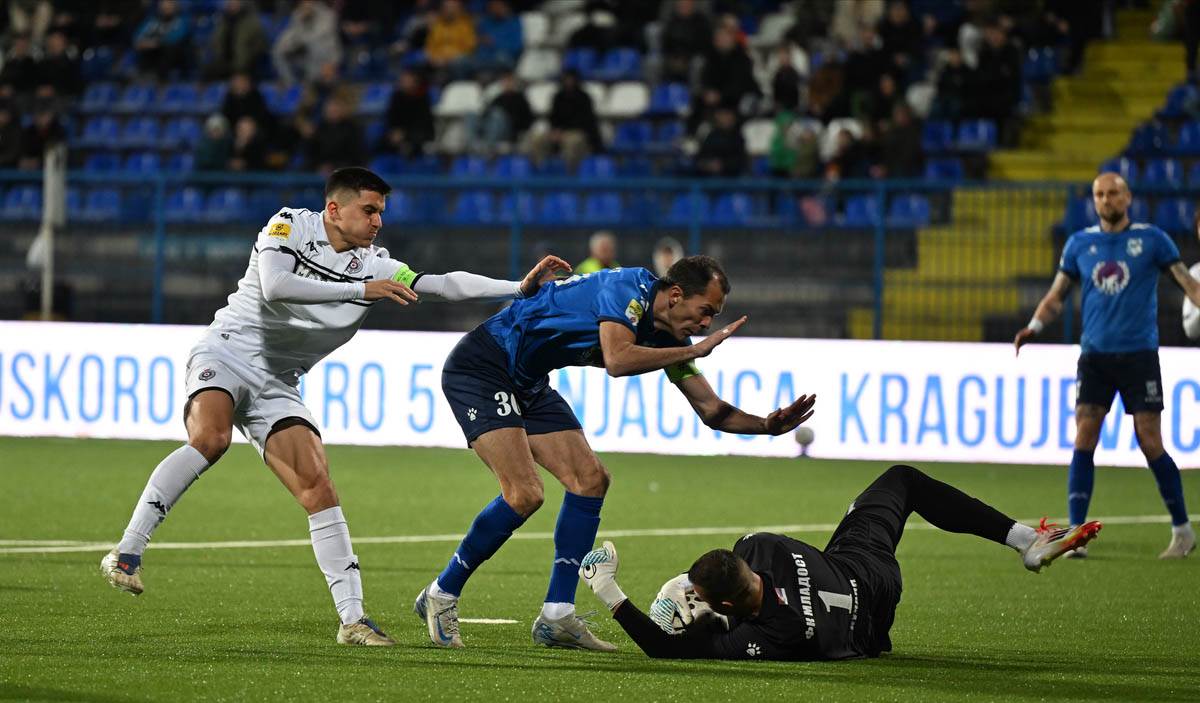 Partizan - Mladost Lučani (11).jpg