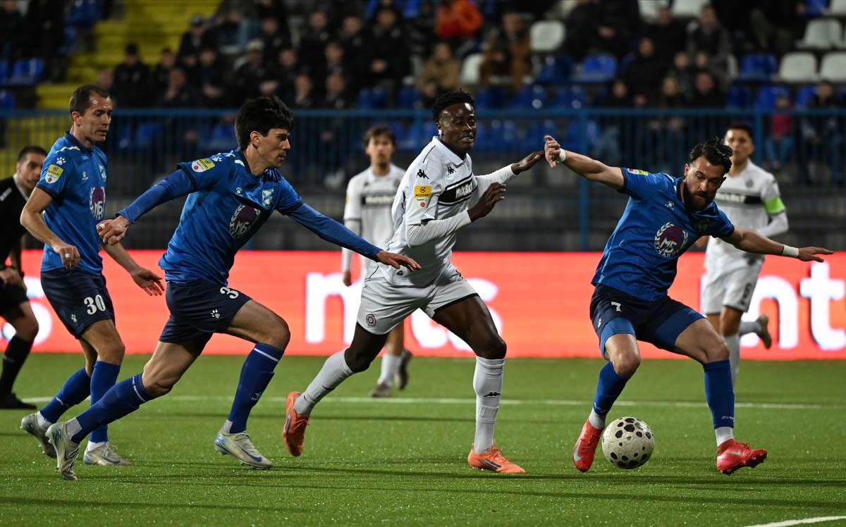 Partizan - Mladost Lučani (3).jpg