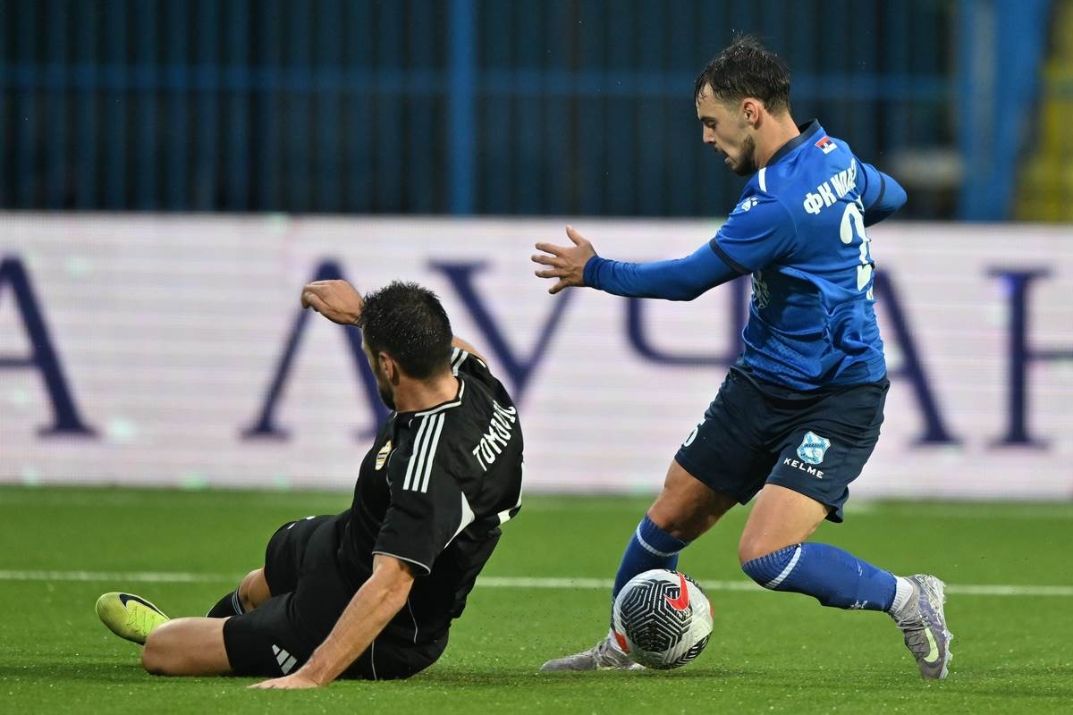 Jovan Ćirić napadač Mladosti iz Lučana protiv Čukaričkog