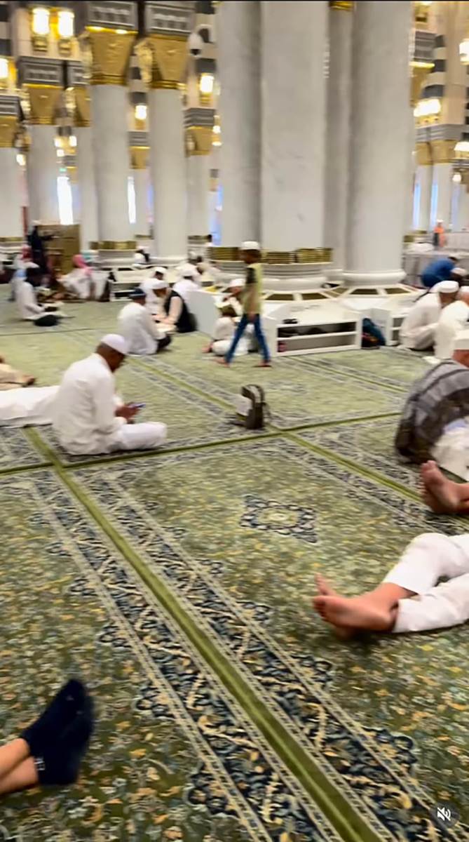 Dejan Dragojević Islam (5).jpg