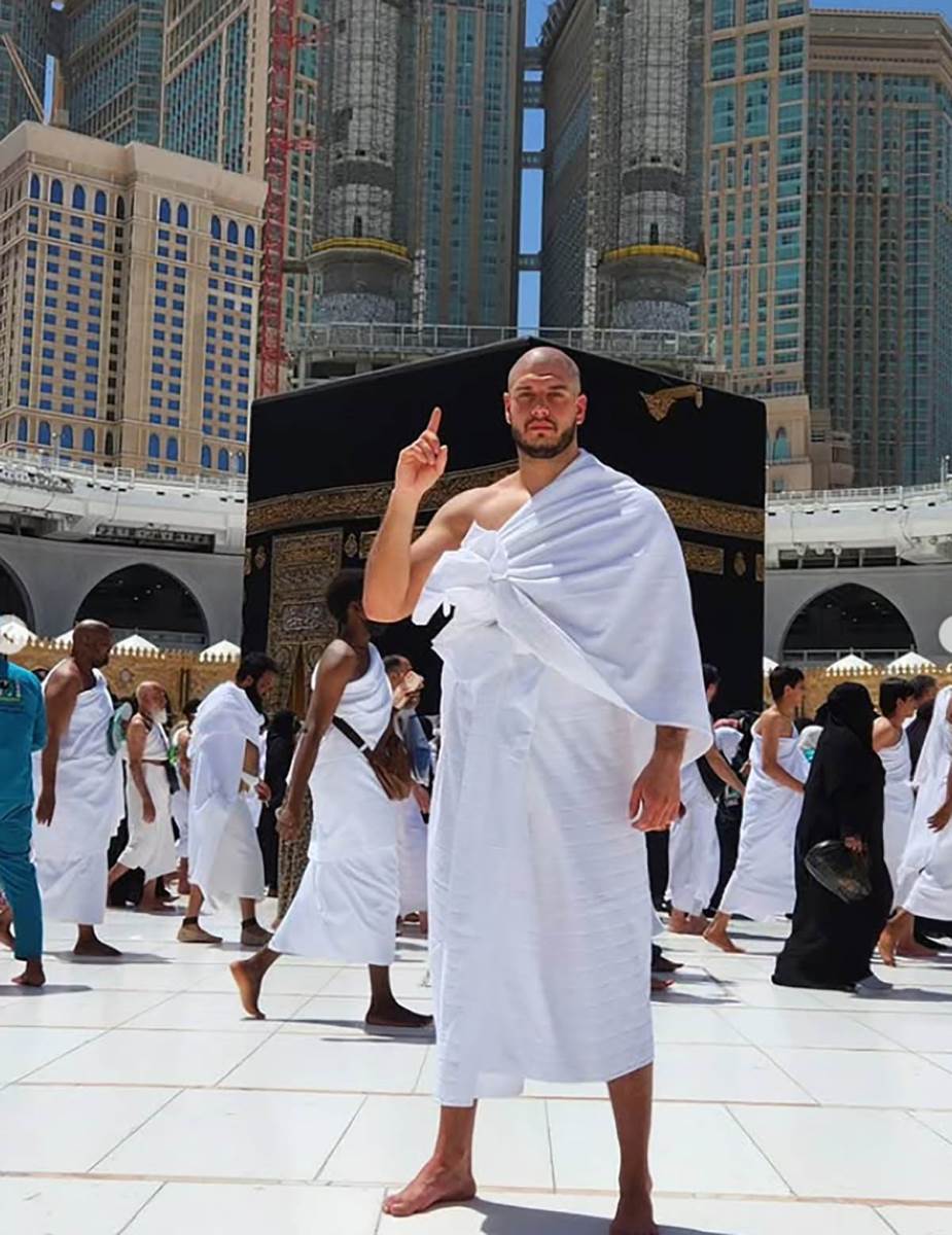 Dejan Dragojević Islam (7).jpg