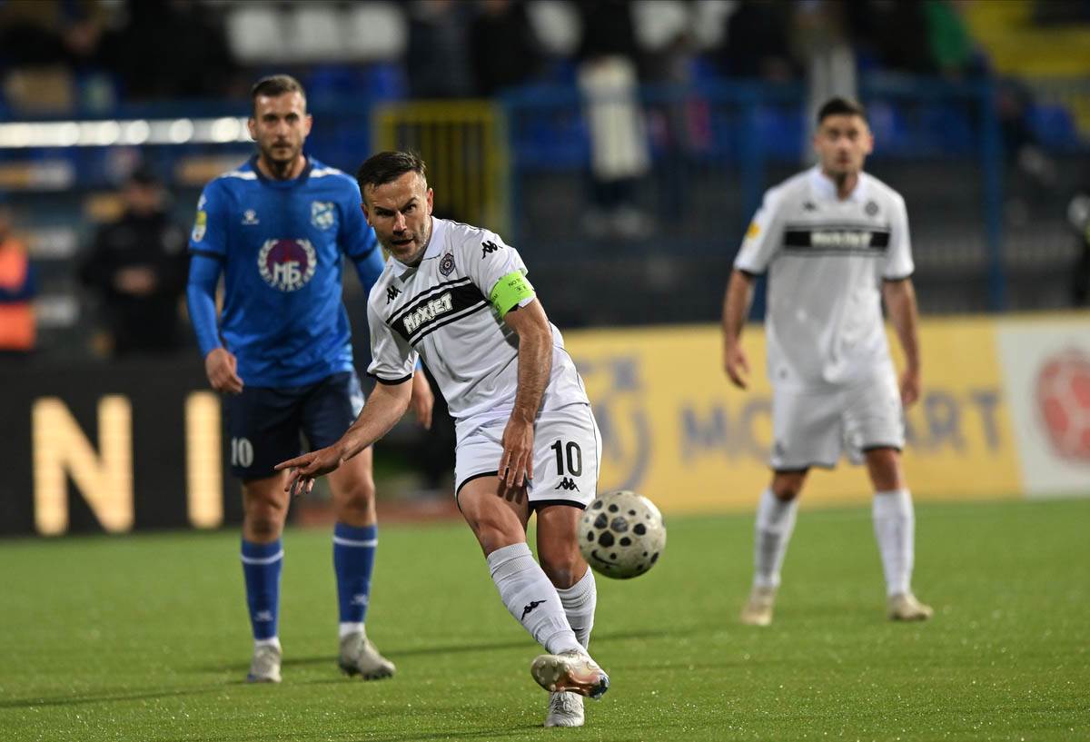 Partizan - Mladost Lučani (26).jpg