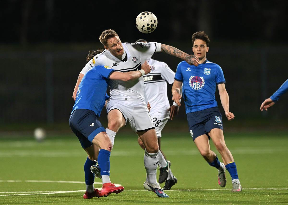 Partizan - Mladost Lučani (5).jpg