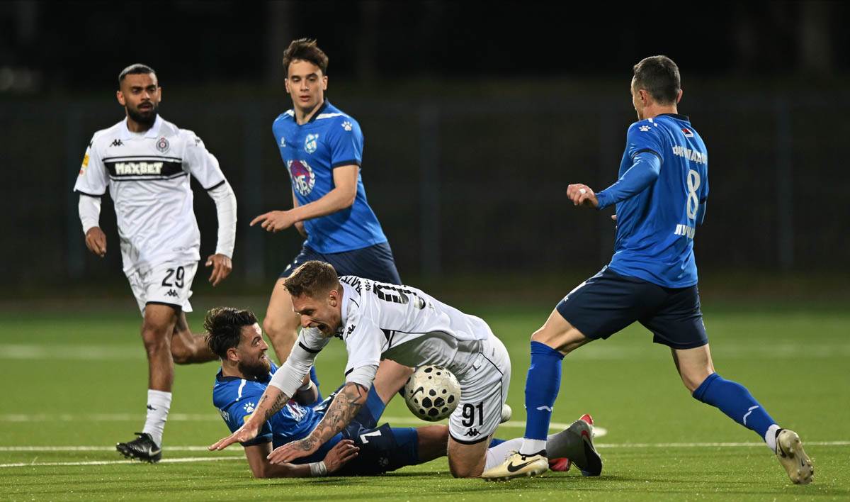 Partizan - Mladost Lučani (3).jpg