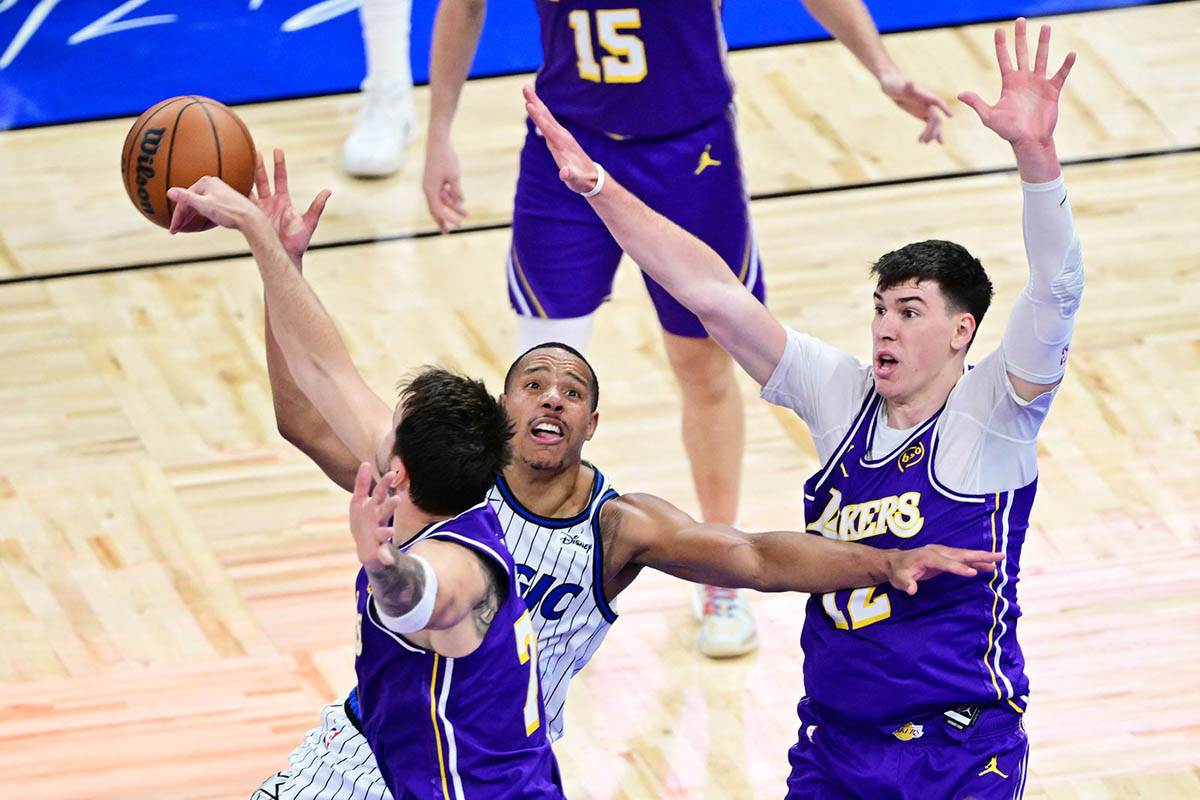 Luka Dončić na Lejkersi - Orlando (1).jpg