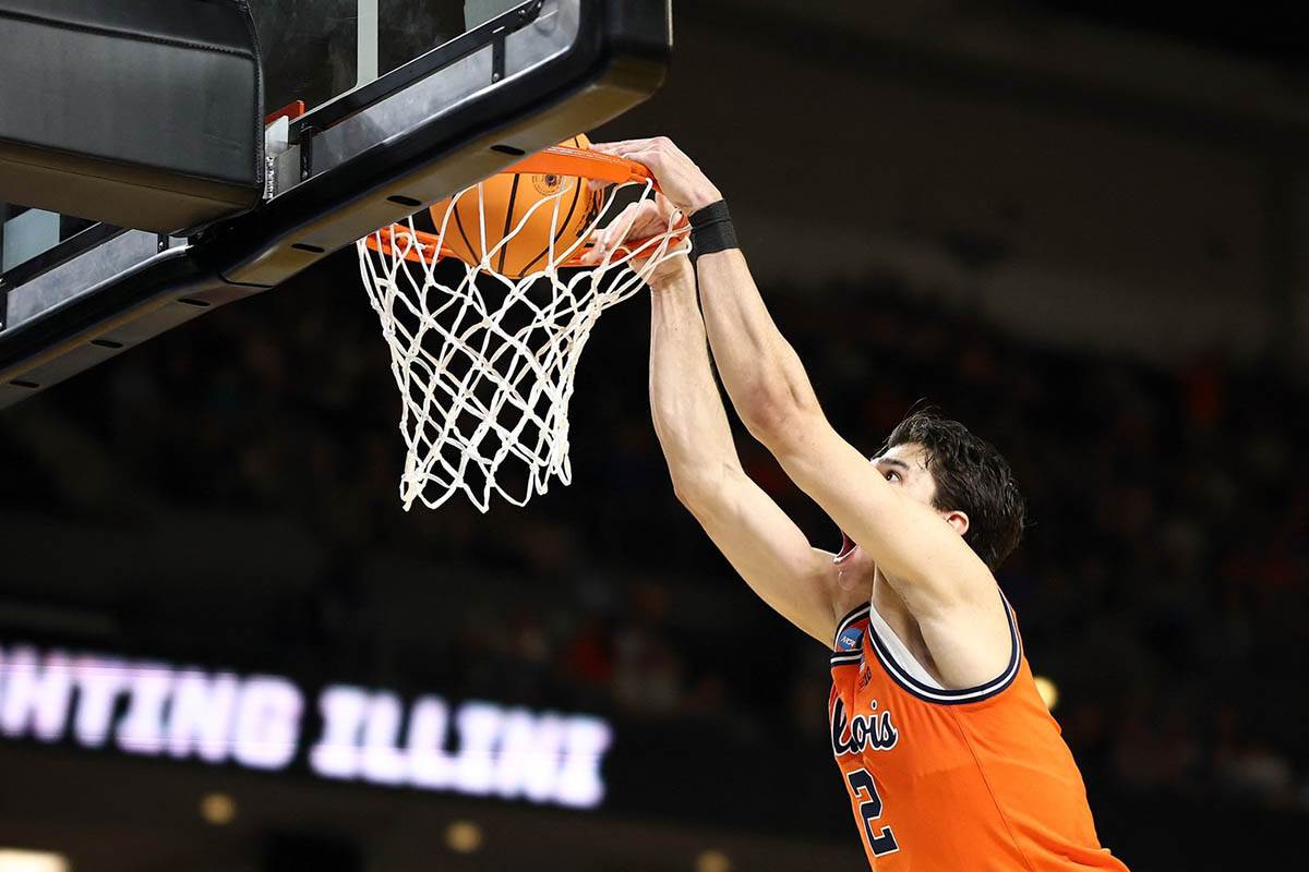 Andrej Stojaković u NCAA (5).jpg