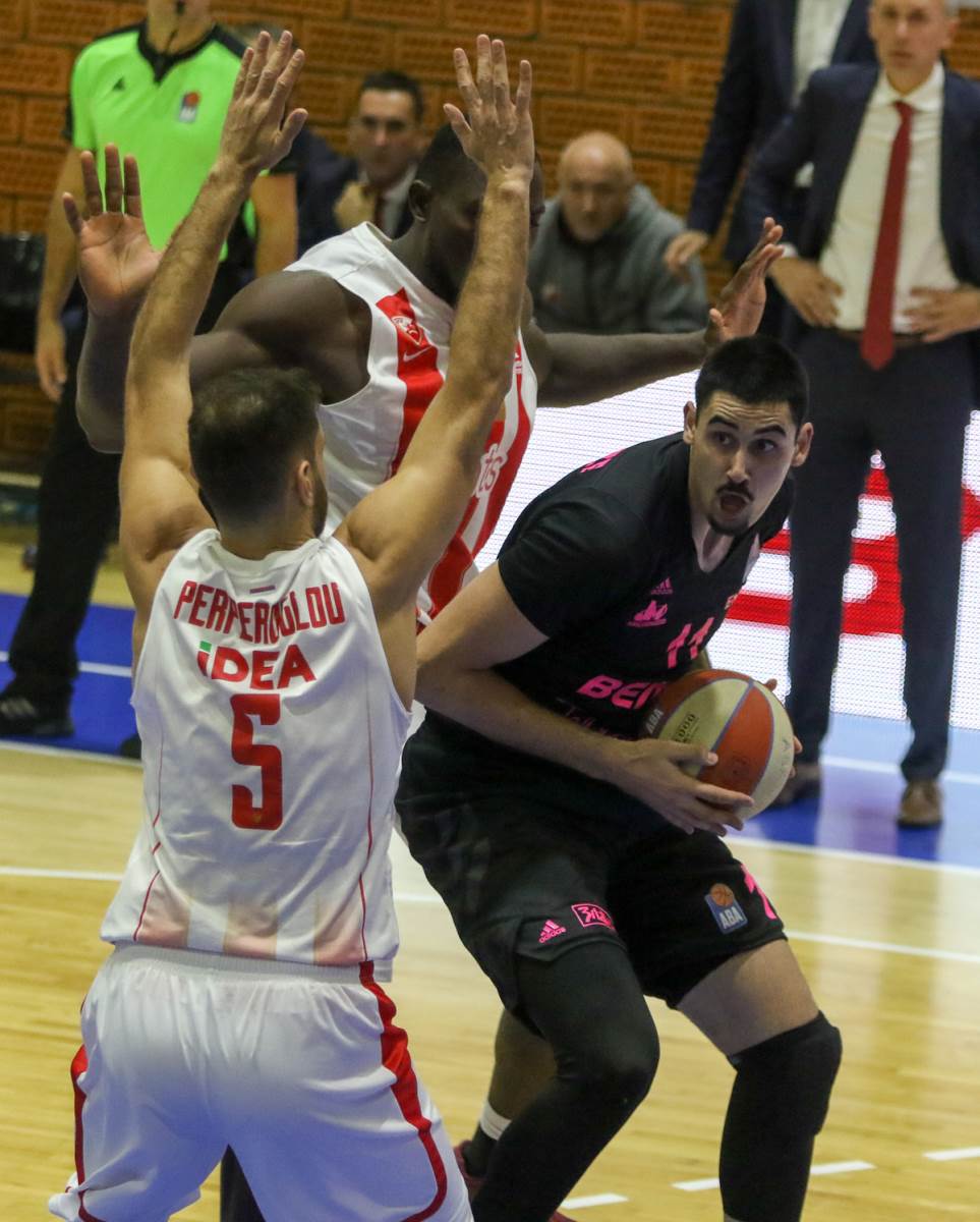 Goga Bitadze u dresu Mege (17).JPG