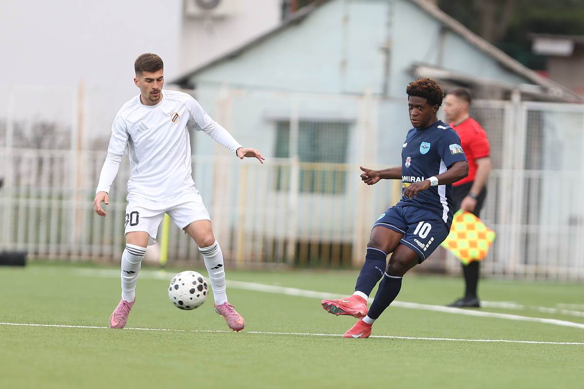 Čukarički - Železničar (2).jpg