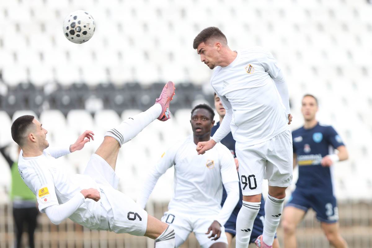 Čukarički - Železničar (5).jpg