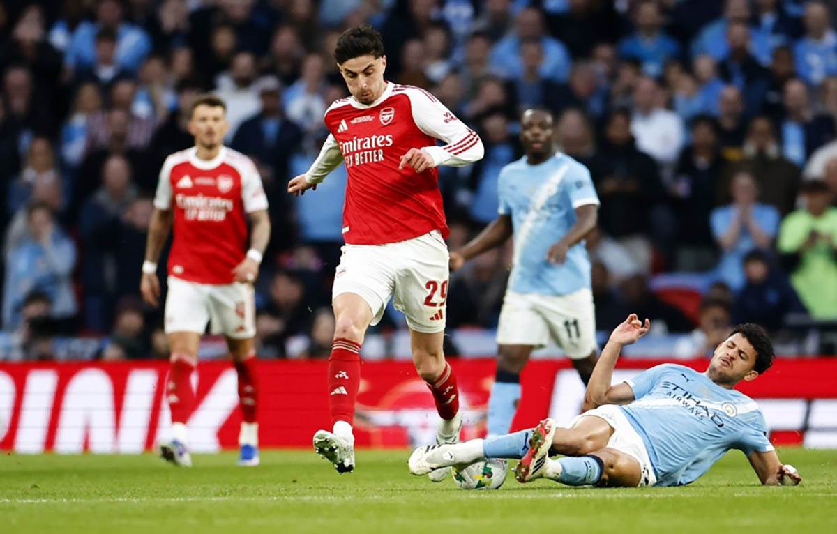 Arsenal - Mančester Siti (1).jpg