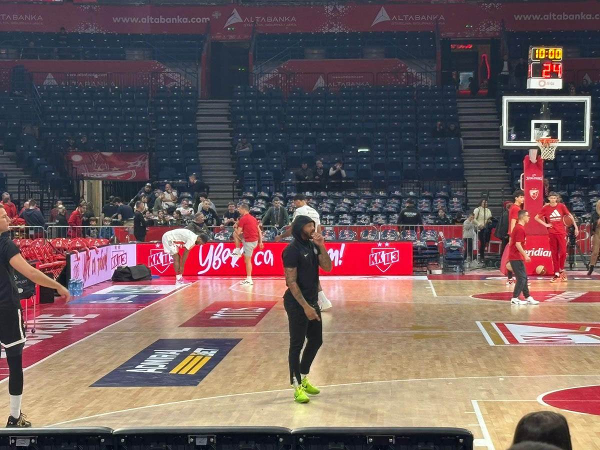 Zagrevanje KK Partizan (2).jpg