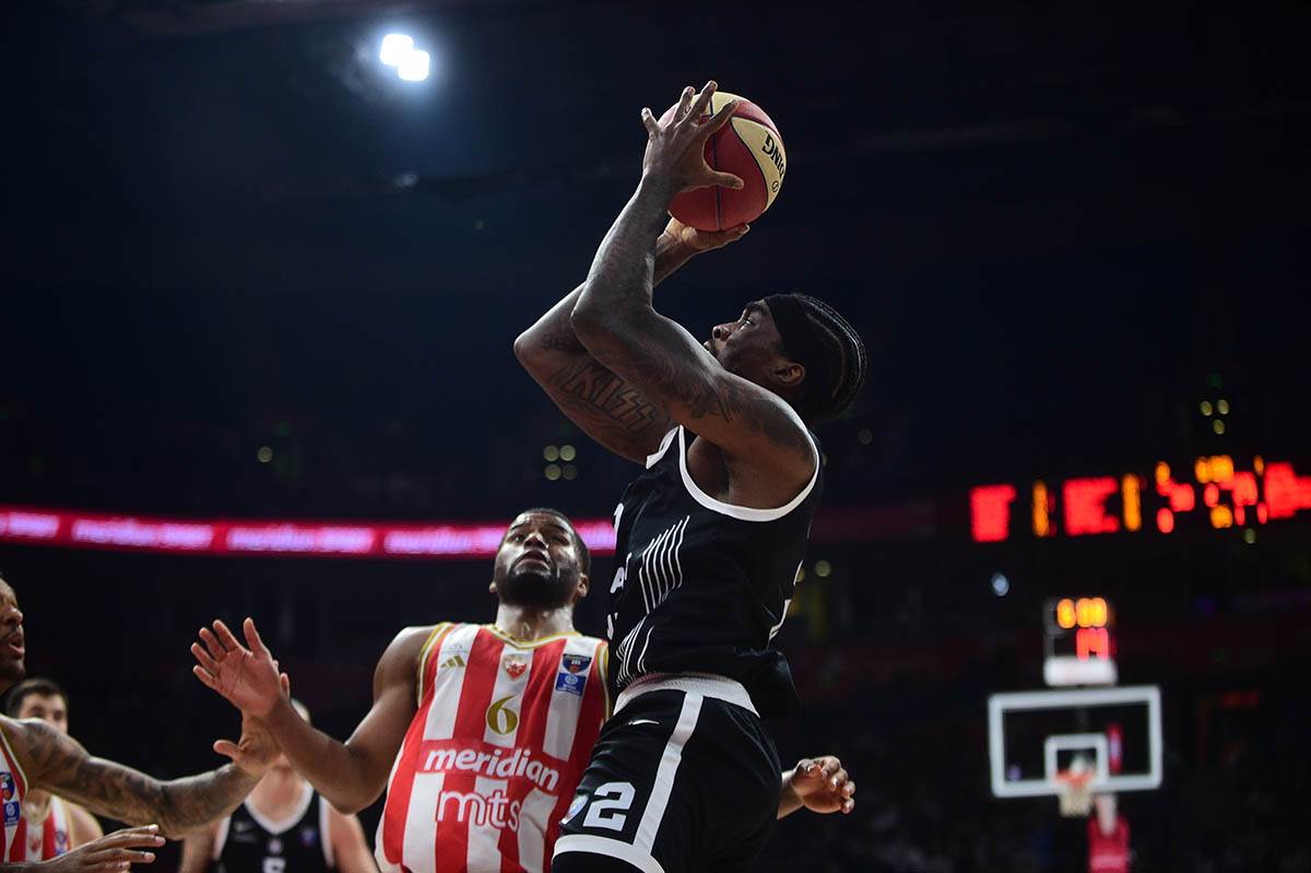 Crvena Zvezda - Partizan (1).jpg