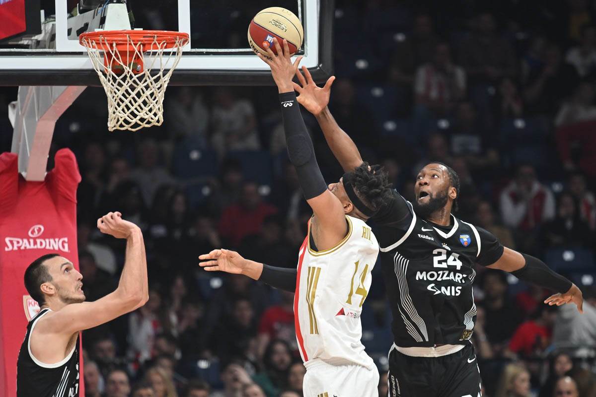 Crvena Zvezda - Partizan (1).jpg