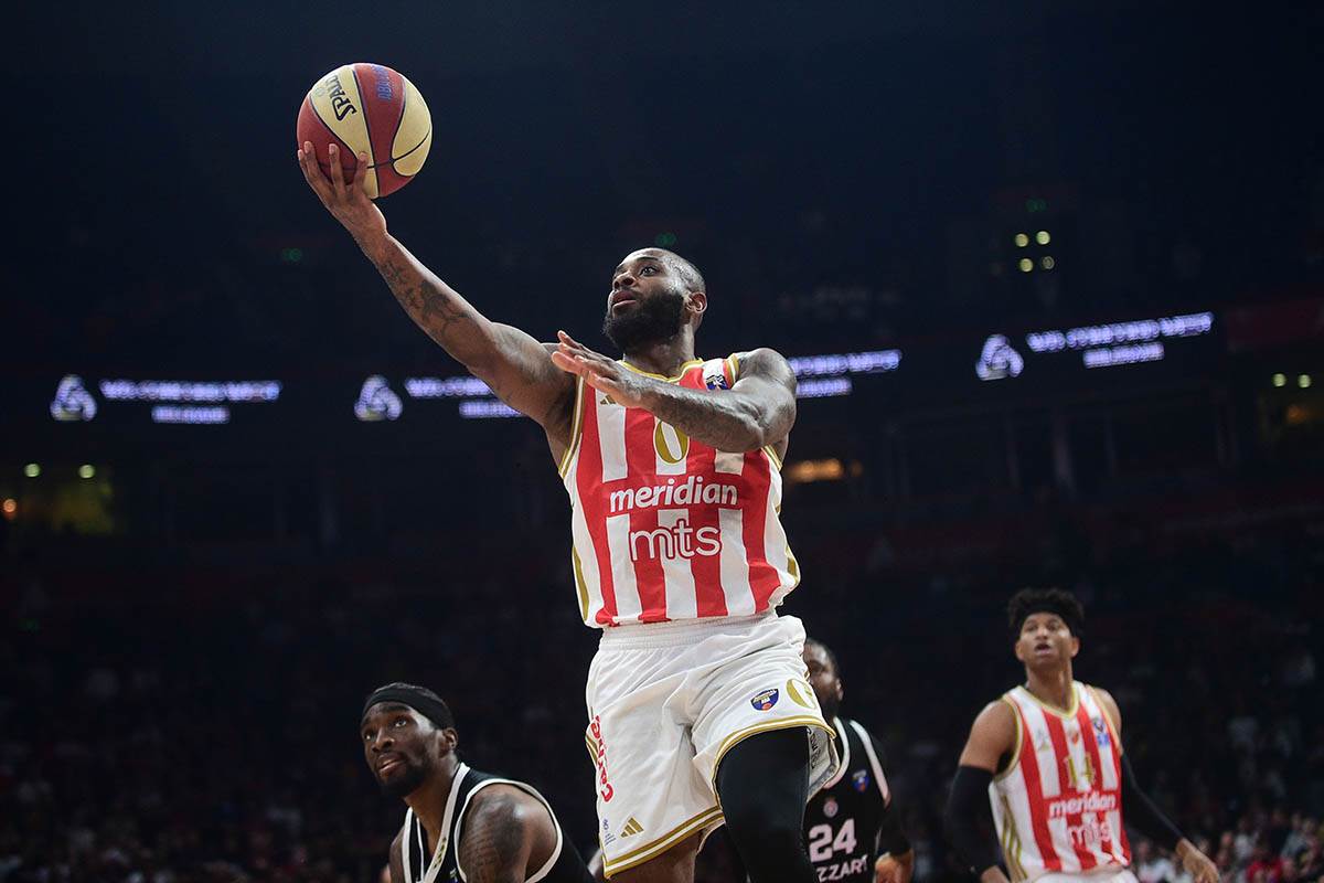 Crvena Zvezda - Partizan (3).jpg