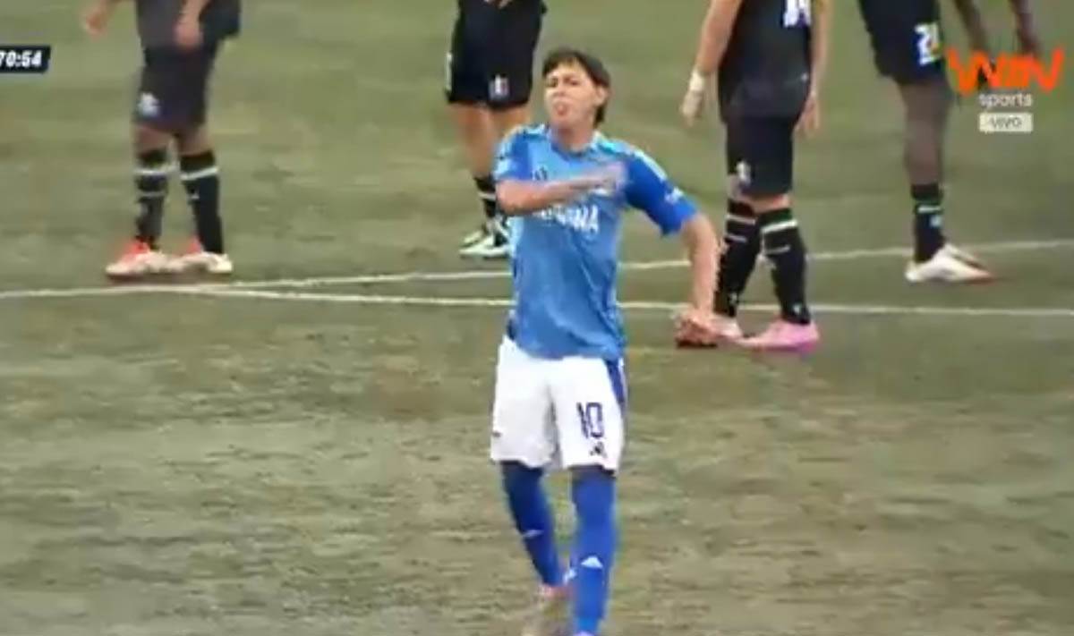 Santjago Krastilon (1).jpg