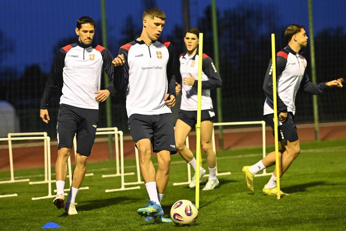 trening fudbalske reprezentacije Srbije (10).jpg