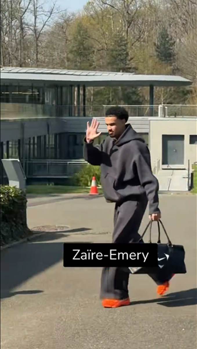 Zair Emri na okupljanju Francuske.