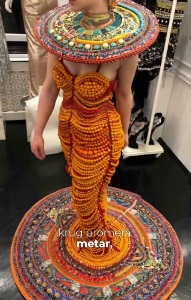 Boris Kargotić haljina