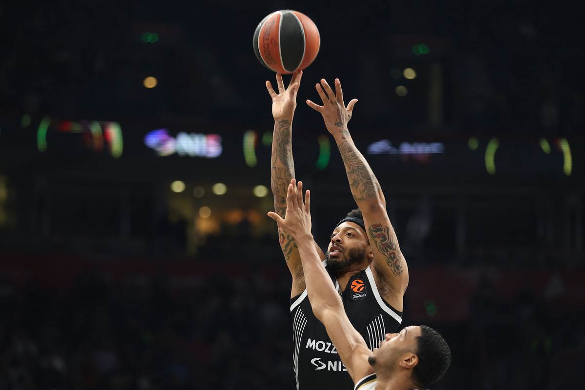 Partizan - ASVEL (10).jpg