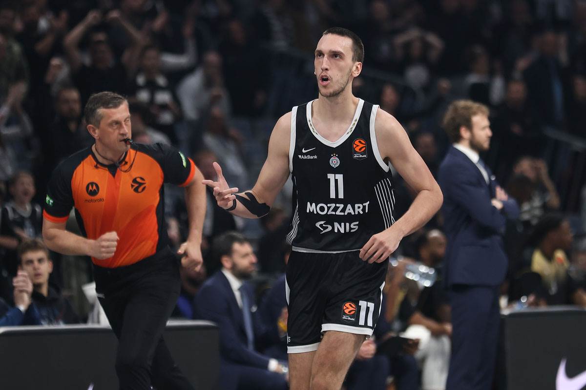 Partizan - ASVEL (12).jpg