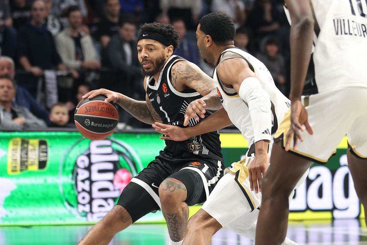 Partizan - ASVEL (6).jpg