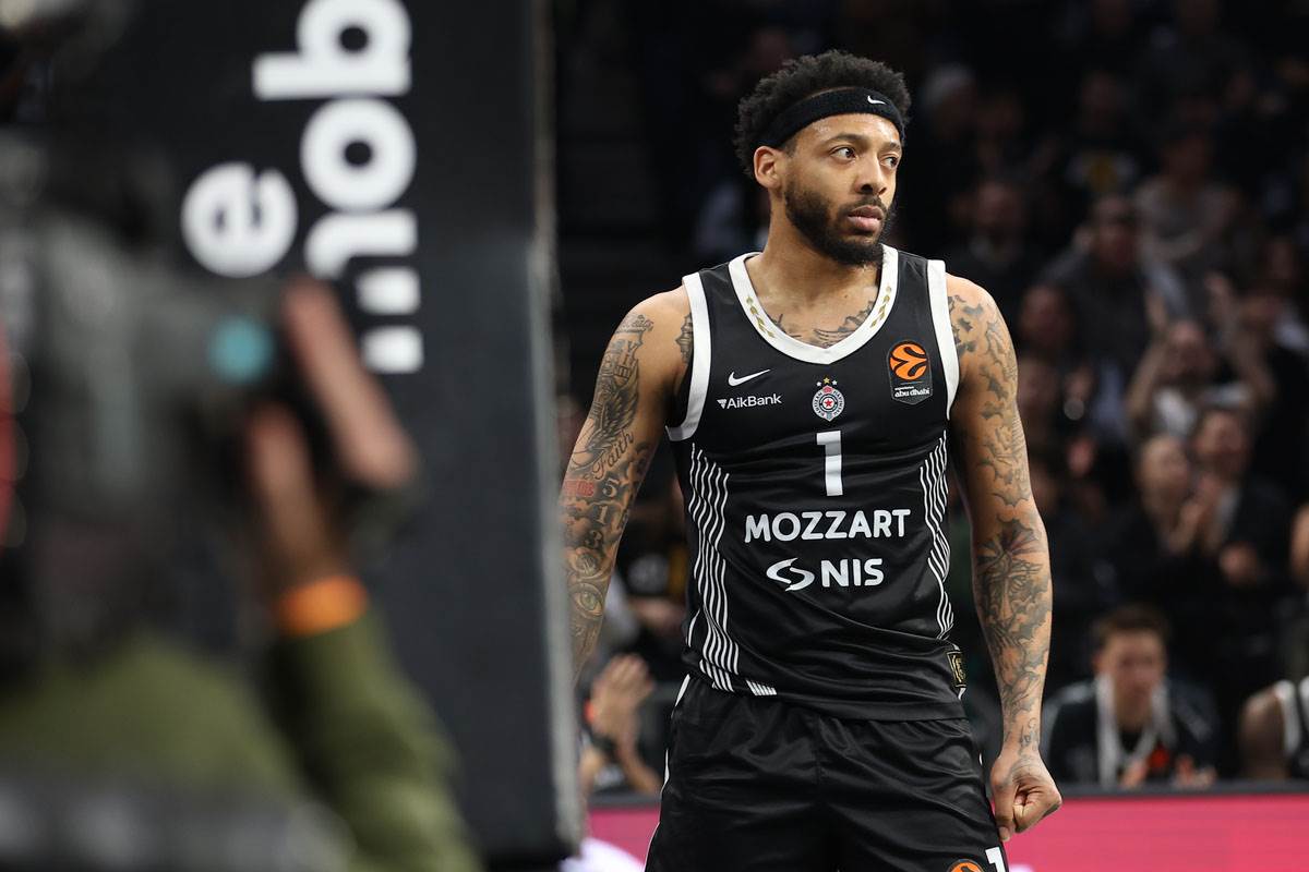 Partizan - ASVEL (9).jpg