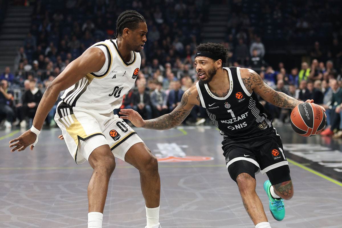 Partizan - ASVEL (15).jpg