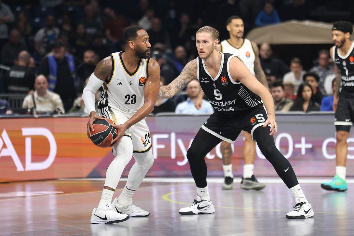 Partizan - ASVEL (16).jpg