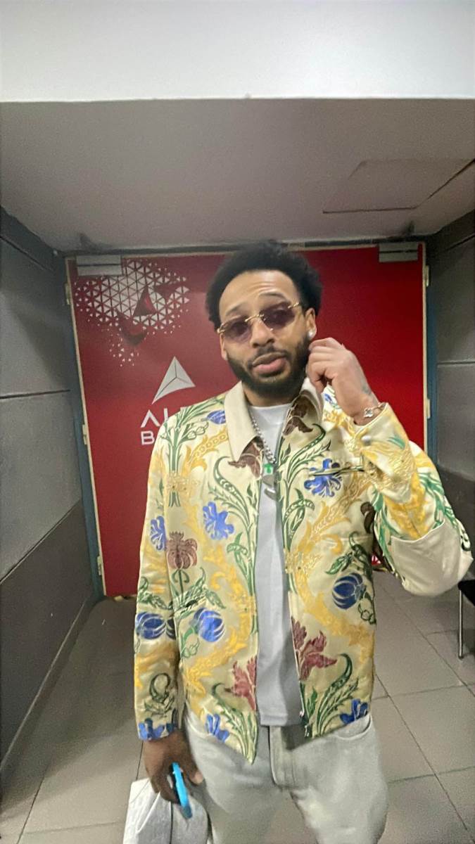 Karlik Džouns (2).jpg