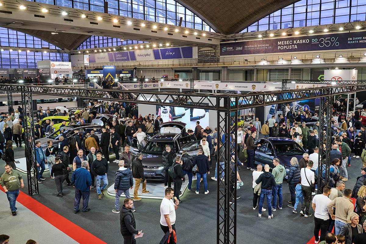 byd na sajmu automobila (1).jpg