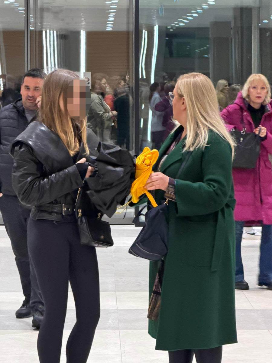 Leontina sa ćerkom  (3).jpg