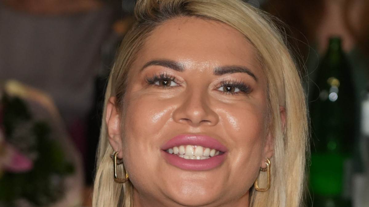 Dea Đurđević naslovna.jpg