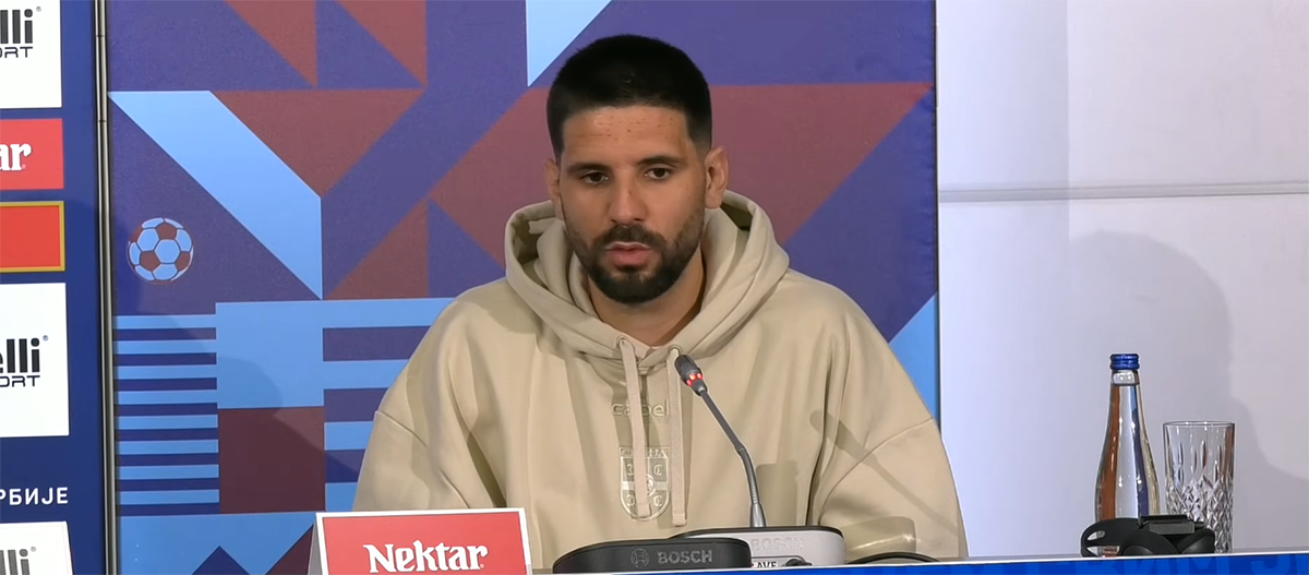 Veljko Paunović i Aleksandar Mitrović (4).png