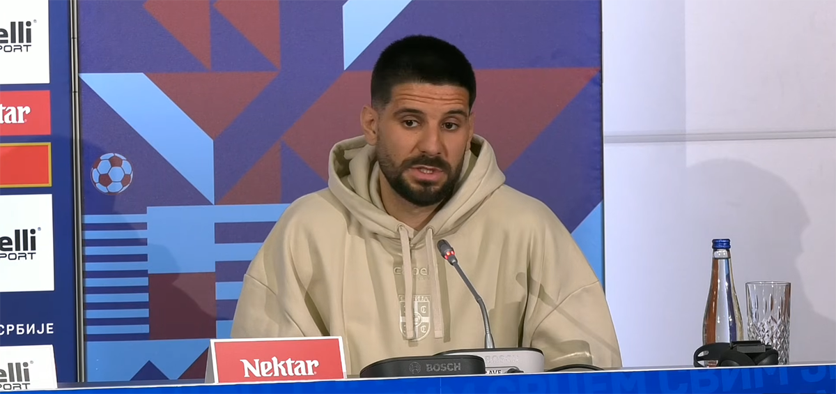 Veljko Paunović i Aleksandar Mitrović (5).png