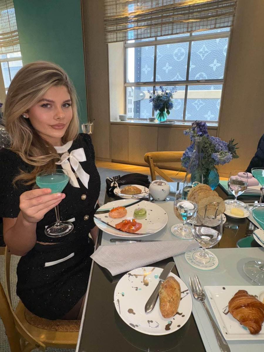 Sofi Mej Dikson (4).jpg