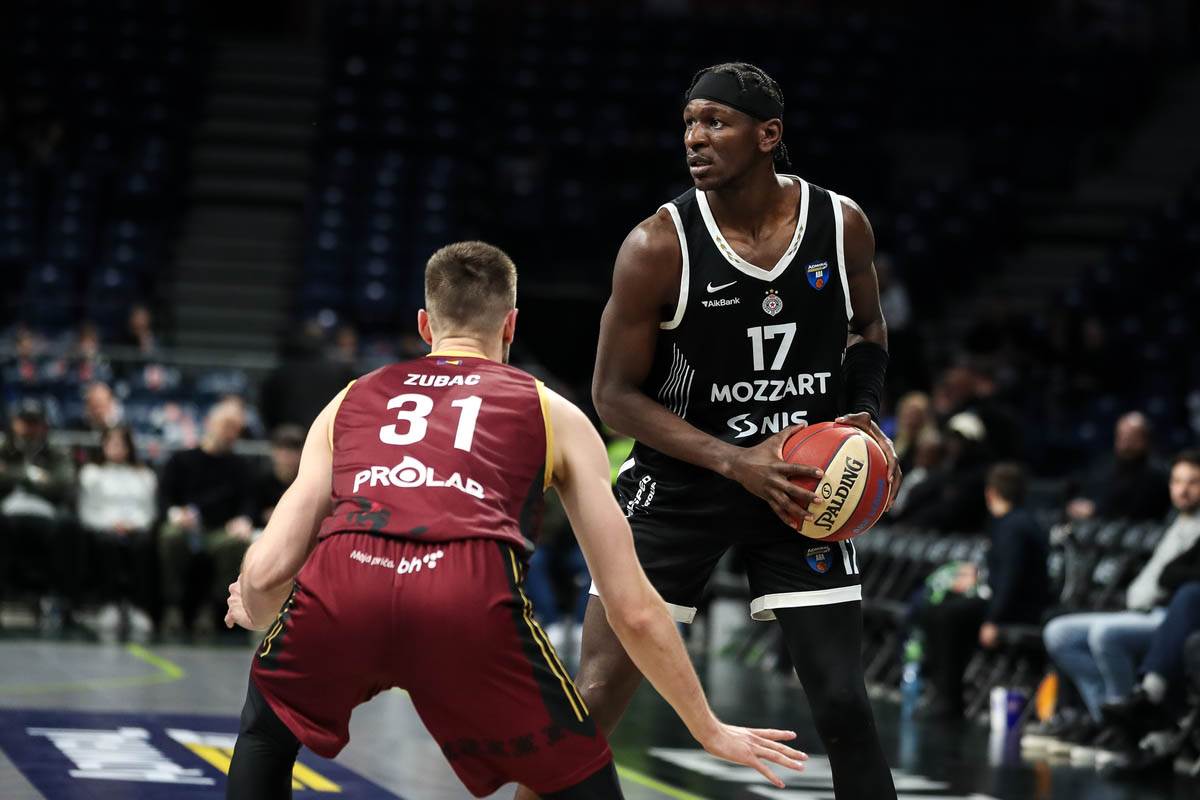 Partizan - Dubai (3).jpg