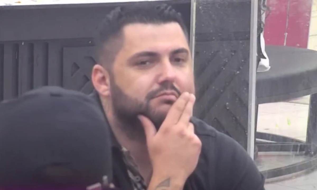 Stanija Dobrojević ušla u Elitu: Asmin se skamenio za stolom, a evo kako su reagovali ostali ukućani (Video)