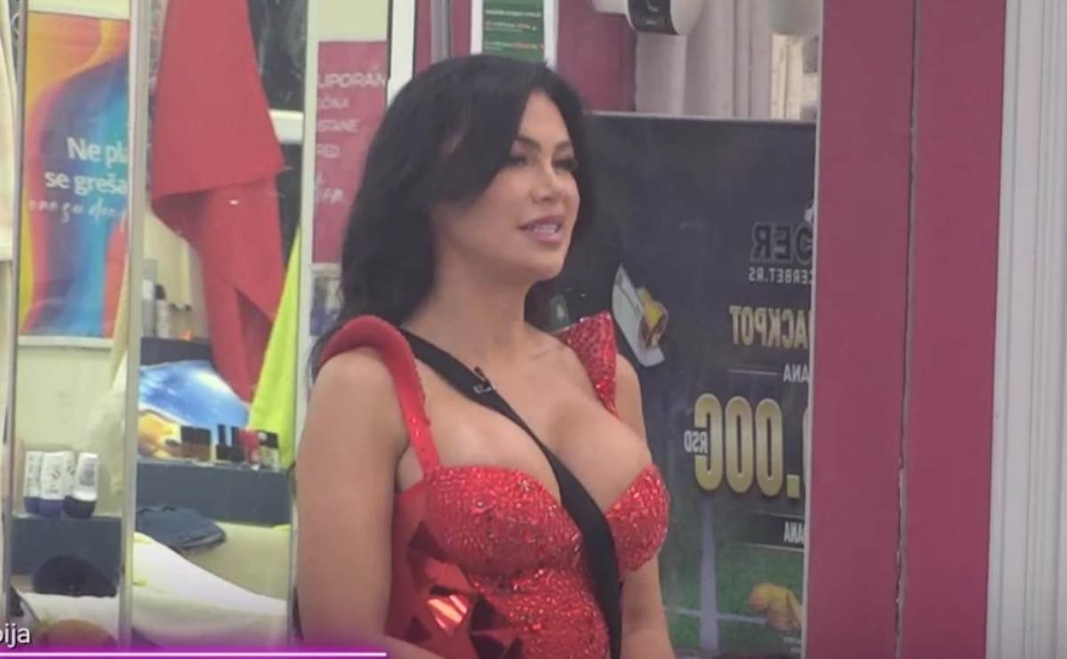 "Hoćeš da ti pomognem da je smuvaš": Stanija urnisala bivšeg dečka i Maju Marinković