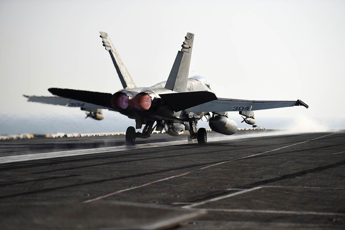 USS George HW Bush (4).jpg