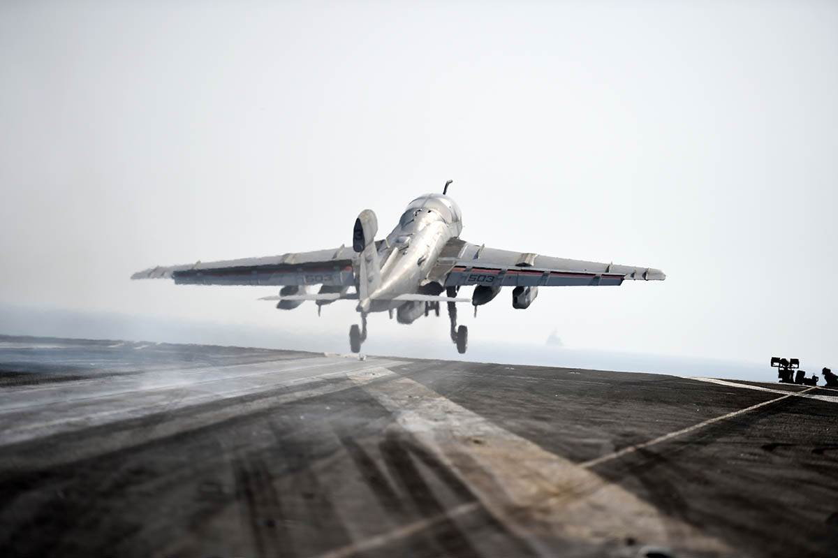 USS George HW Bush (6).jpg