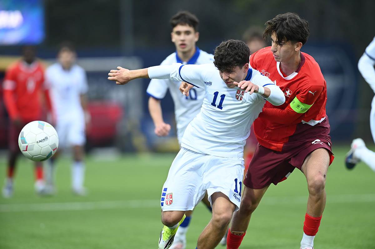 Mladi fudbaler U17 Srbije (6).jpg