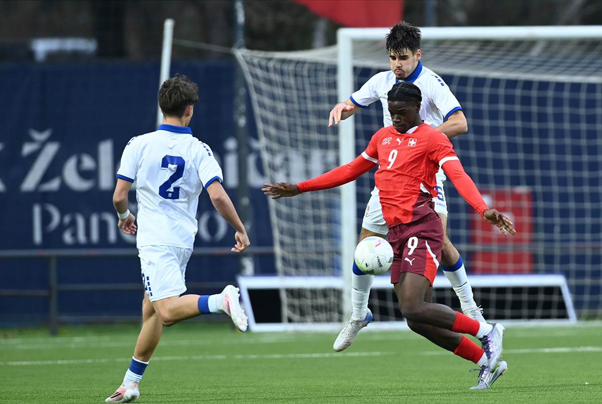 Mladi fudbaler U17 Srbije (18).jpg