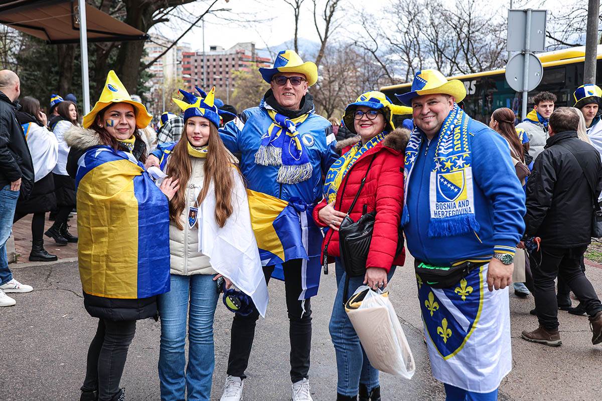 Navijači Bosne i Hercegovine  (9).jpg