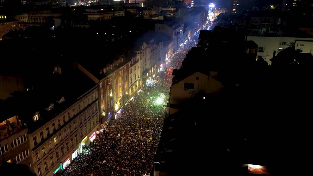 sarajevo doček fudbalera (9).jpg