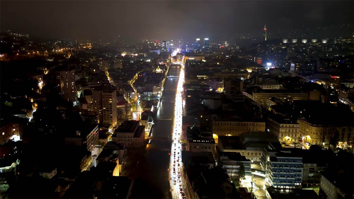 sarajevo doček fudbalera (1).jpg