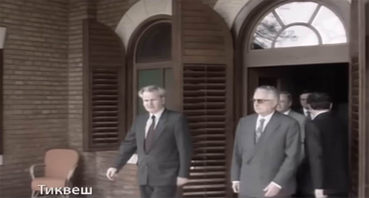 Franjo Tuđman i Slobodan Milošević (4).jpg