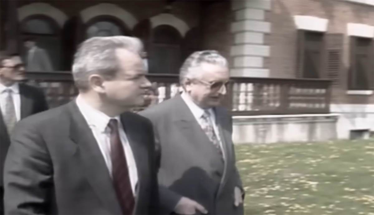 Franjo Tuđman i Slobodan Milošević (1).jpg